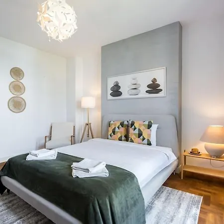 Appartement Stunning 2br - Ateneu - Center *