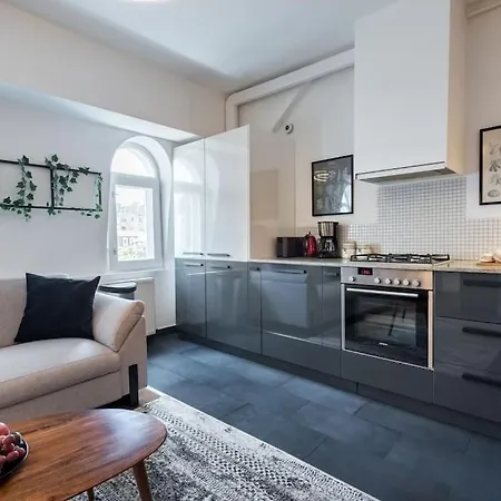 Stunning 2br - Ateneu - Center Appartement