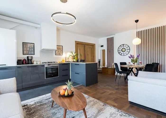 Stunning 2br - Ateneu - Center