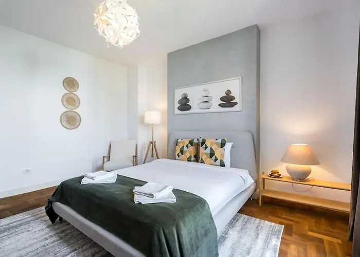 Apartament Stunning 2br - Ateneu - Center *