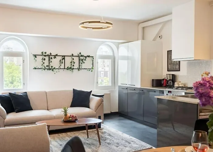 Stunning 2br - Ateneu - Center 아파트 *